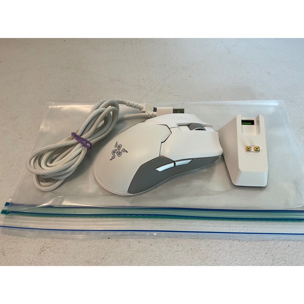 Razer Viper Ultimate Wireless Gaming Mouse Mercury White RC30-030501 with Dock